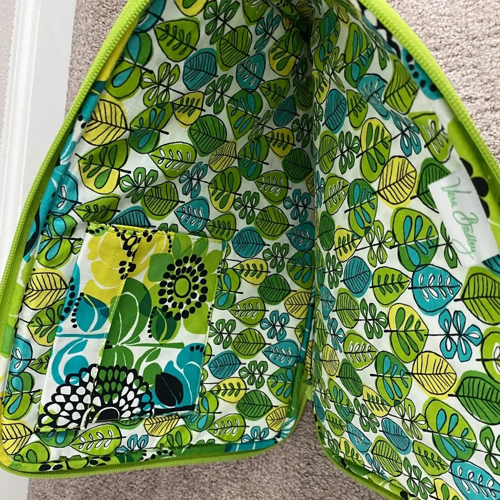 Vera Bradley 17” Laptop Case- Lime’s Up!